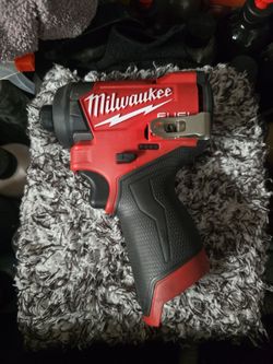 Milwaukee Impact Driver