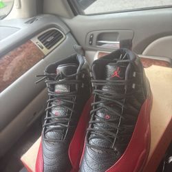 Jordan 12s Size 8