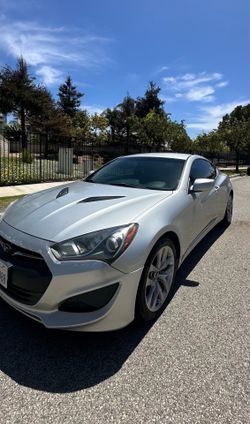Hyundai Genesis coupe
