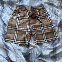 Burburry shorts