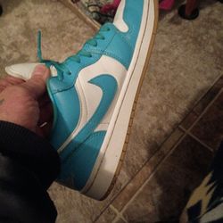 Jordan Low Tops 