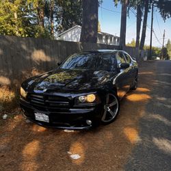 2008 Dodge Charger Srt8