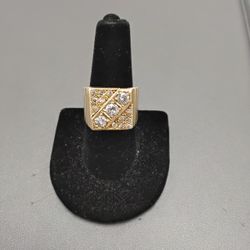 Man's Ring 18k 13.8g Sz 9