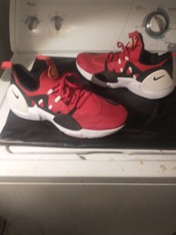 Nike Huarache Edge Size 13