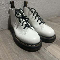 Women’s Doc Martens