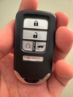 Honda car key  (FREE programming)