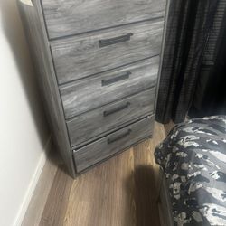 Bed Room Set Brand New 