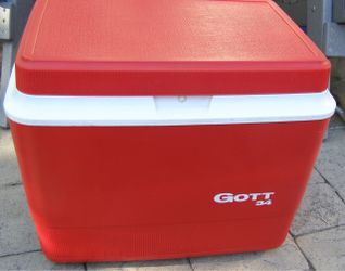 Vintage Gott 34 Quart Chest Cooler Model 1934 Red White