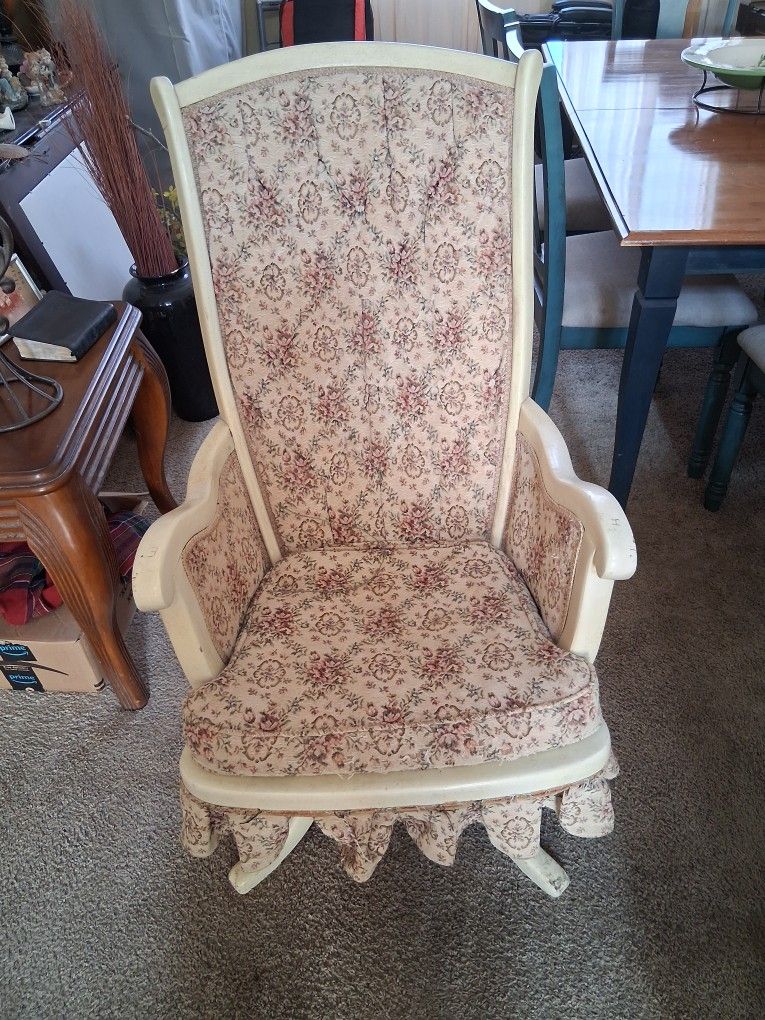 Grandma Rocking Chair