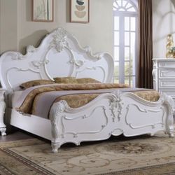 4pc Bed Set - White Queen Bed Dresser Mirror Nightstand 