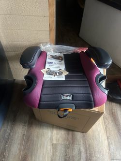 Chicco GoFit Plus Booster Car Seat