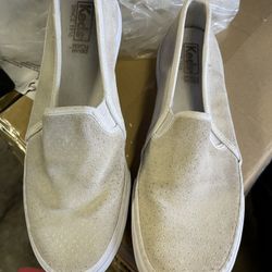 Women Black Casual/Sporty Flat Shoes - Size 8