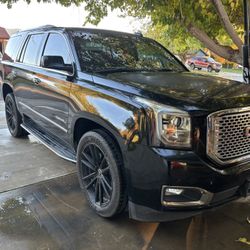 2016 GMC Yukon