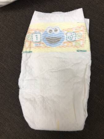 NEW* 38 Pampers Swaddlers size 1 Diapers SESAME STREET