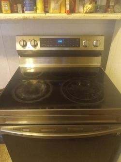 Samsung Smart Glass Top Stove Wi-Fi 