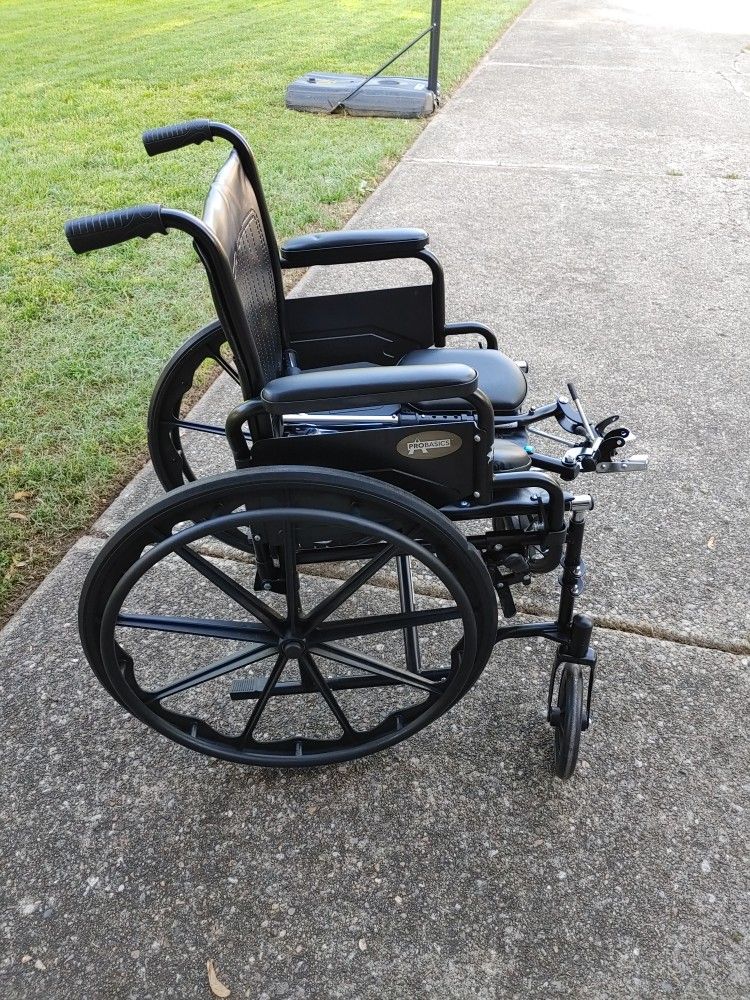 **NEW** pro basics K1 manual wheelchair w/attatchments