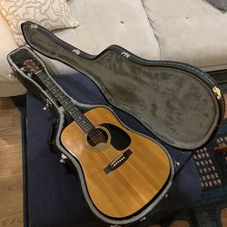 Acoustic Guitar & Hard Shell Case