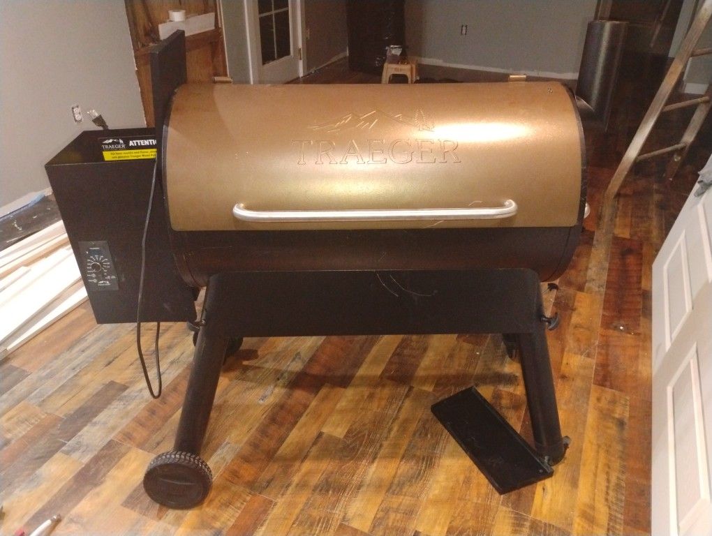 Pellet Smoker/Grill 250.00
