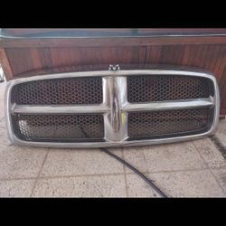 Dodge RAM grill 