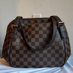 Louis Vuitton Damier Ebene Belem MM