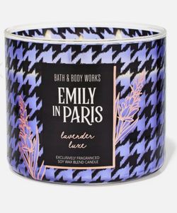 Limited Edition! BATH & BODY WORKS✨Netflix🗼Emily in Paris💕👠🎀 LAVENDER LUXE🎀👠💕3-wick candle $12 or 2 for$20!