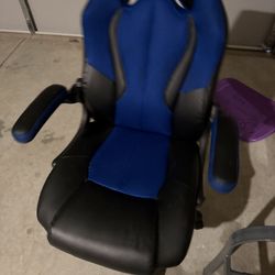 Gaming Chairs 