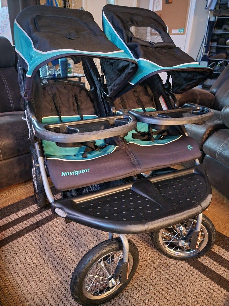 Navigator Double Stroller