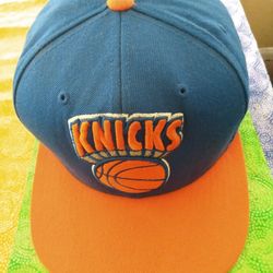 NY KNICKS HAT SNAPBACK 