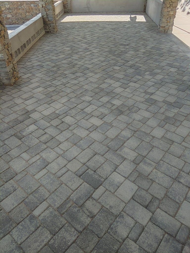Pavers & Turf