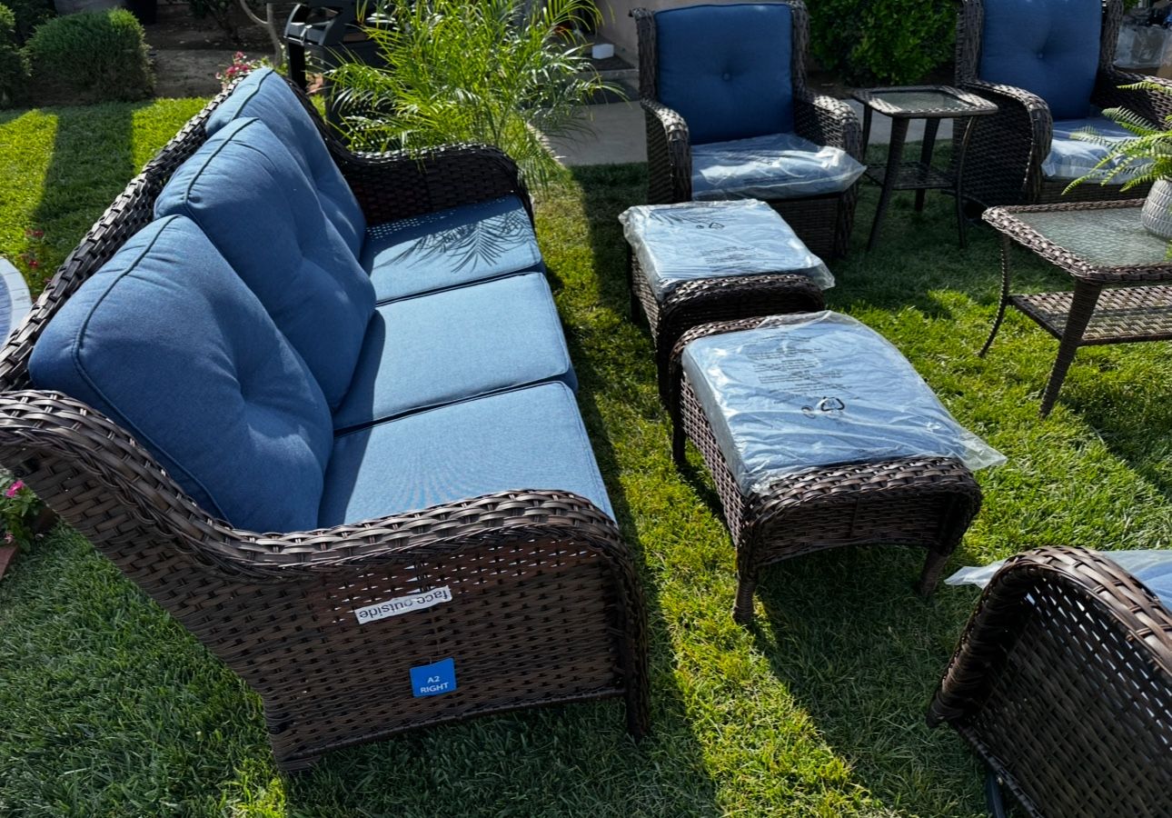 10 pcs brand new patio set in box 