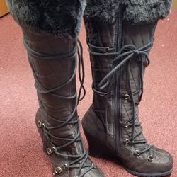 Nylon/Fur Knee High Boot Size 7m