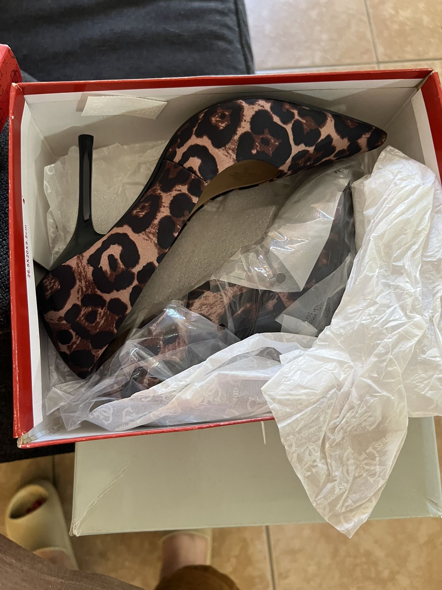 New Guess Heels