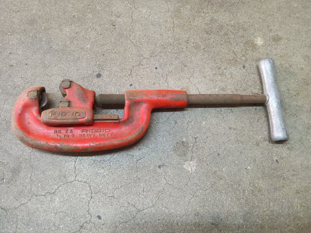 Ridgid Heavy Duty Pipe Cutter Tool 