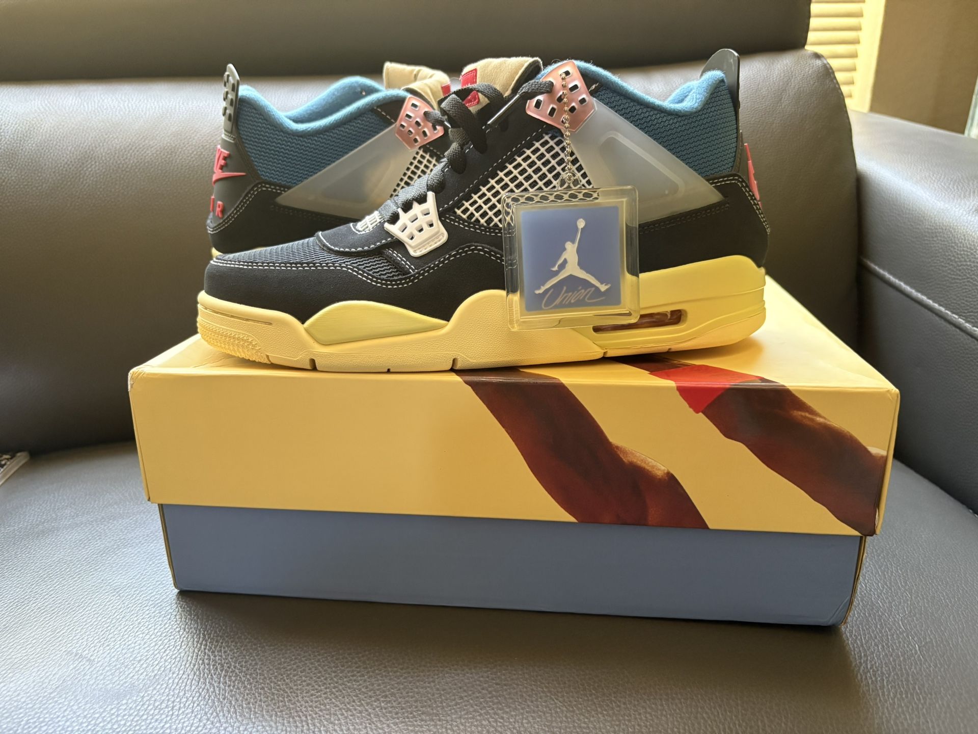 Jordan 4 Union Off Noir Size 11