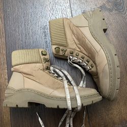 Womans Brown Boots Size 7.5 By Nautica 