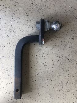 3500 lb hitch mount with 2 inch ball