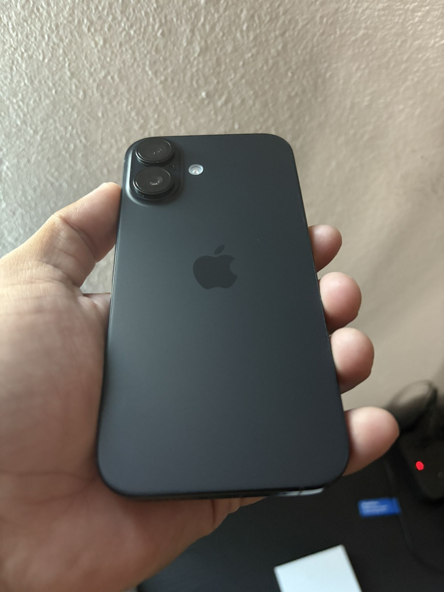 Brand New Iphone 16 256 GB