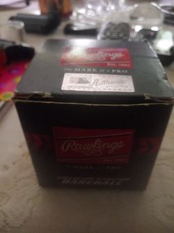 Rawlings Authentic baseball