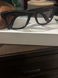 Ray-Ban Meta Smart Glasses