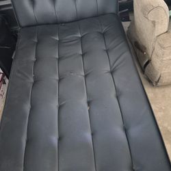 Garage Sale In La Mesa On Saturday 2/28/26