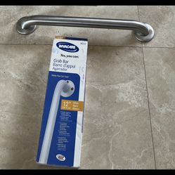 2 Grab Bars