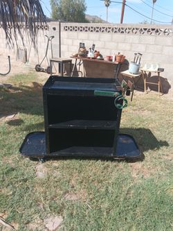 Work bench (on) wheels