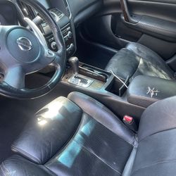 Experience the Ultimate Nissan Maxima—Fully Equipped for Excellence!