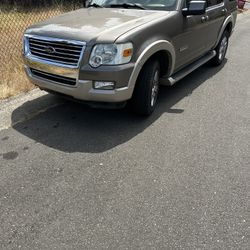 2006 Ford Explorer