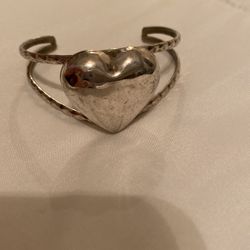 Vintage Mexican Sterling Silver Heart Cuff bracelet 