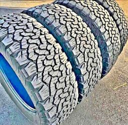 245 75 17 Bfgoodrich ko2 tires Con 80% de Vida Las 4