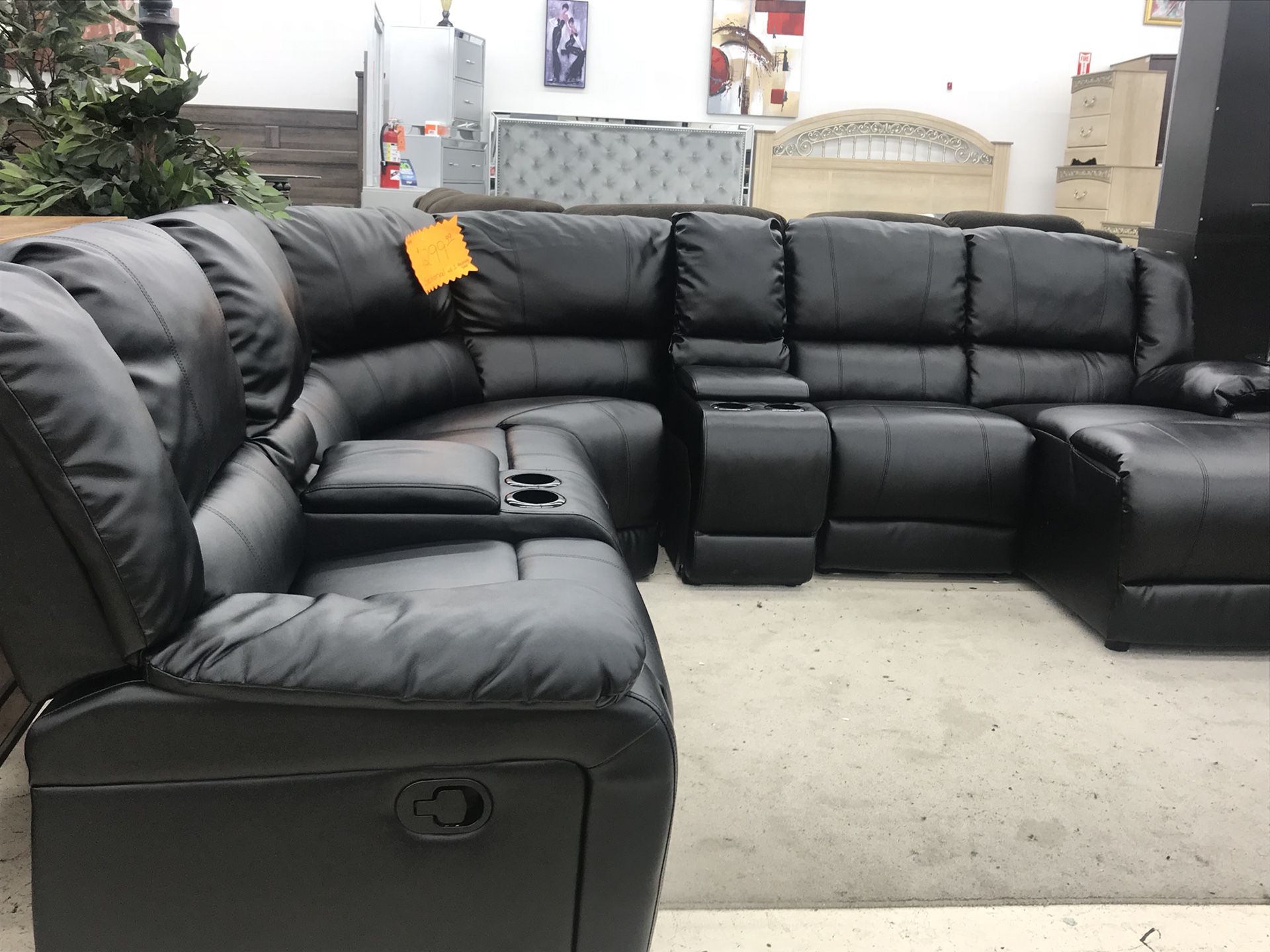 RECLINING SECTIONAL WITH CHAISE
