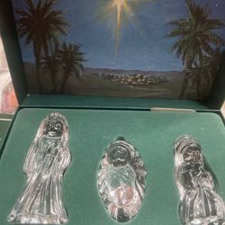 Waterford Crystal Nativity Set In Box 3 Piece Small 