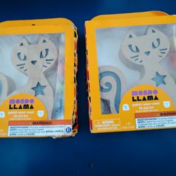 two cat pictures 