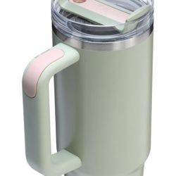STANLEY Quencher H2.0 Tumbler with Handle and Straw 30 oz | Flowstate 3-Position Lid | Cup Holder Compatible for Travel | Insulated Stainless Steel Cu